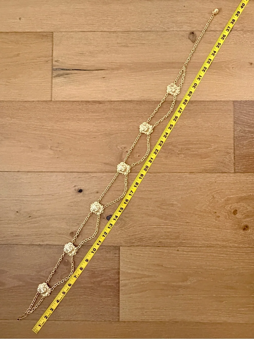 VTG 80s Gold Lion Head Belt Double Strand Chain Glam Medallion Adjustable